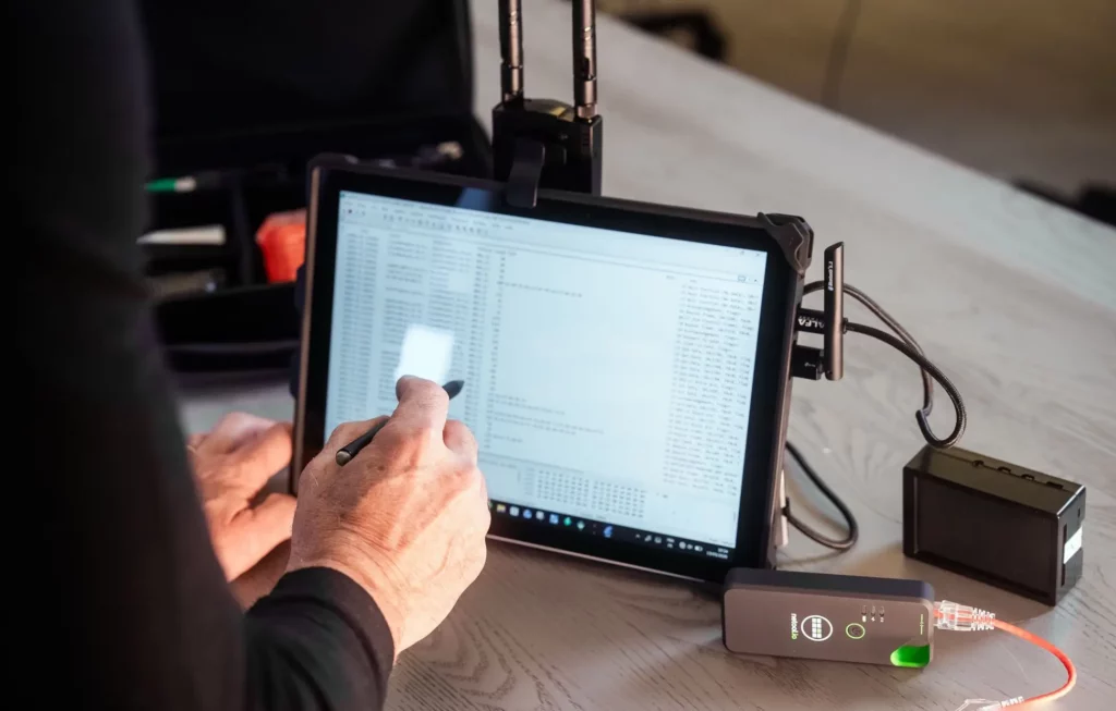 Aquila Strategie recherche caméra et micro détective privé paris