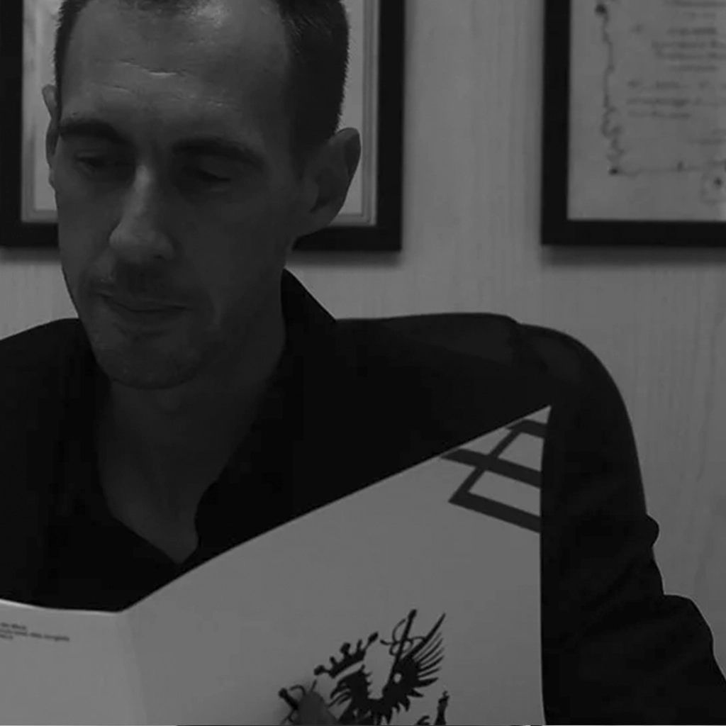 genealogiste groupe aquila france