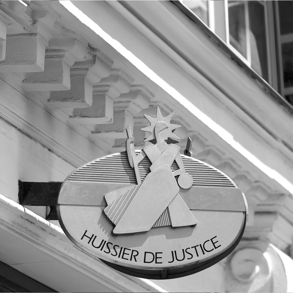 logo blason des huissiers en france groupe aquila détective privé