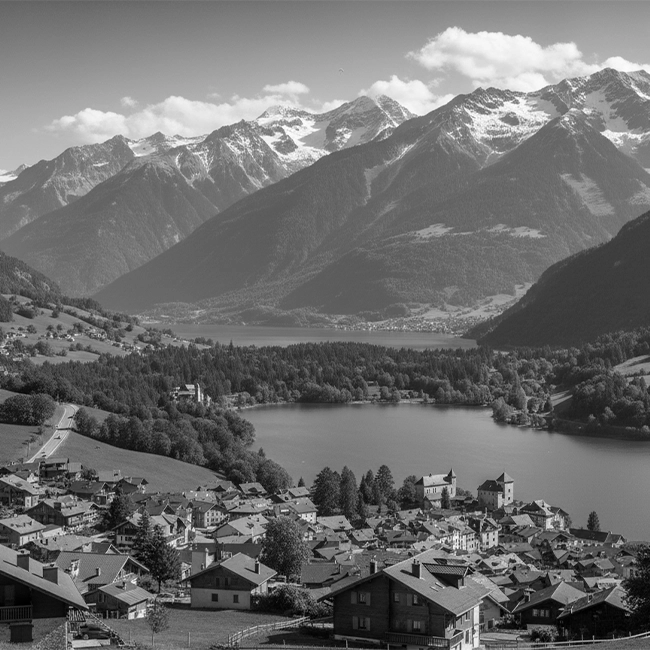 Photo de haute savoie situé en auvergne rhone alpes l détective privé Aquila