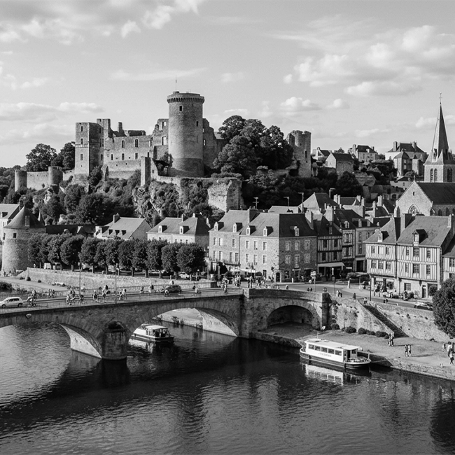Photo de la ville de Château Gontier en Pays de Loire l Groupe Aquila détective privée