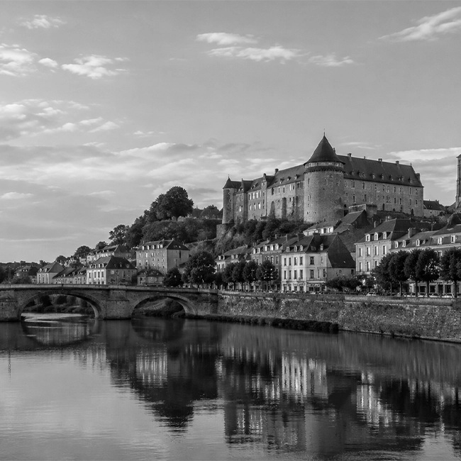Photo de la ville de Laval en Pays de Loire l Groupe Aquila détective privée